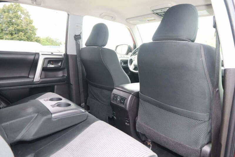 2020 Toyota 4Runner SR5