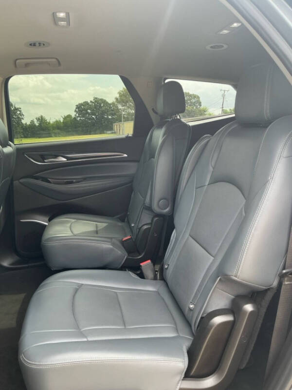 2021 Buick Enclave Essence