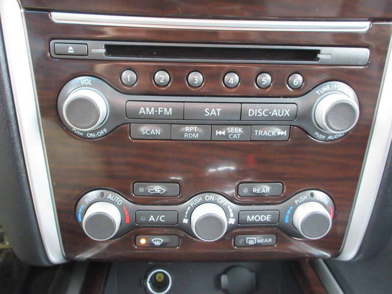 2015 Nissan Pathfinder SL