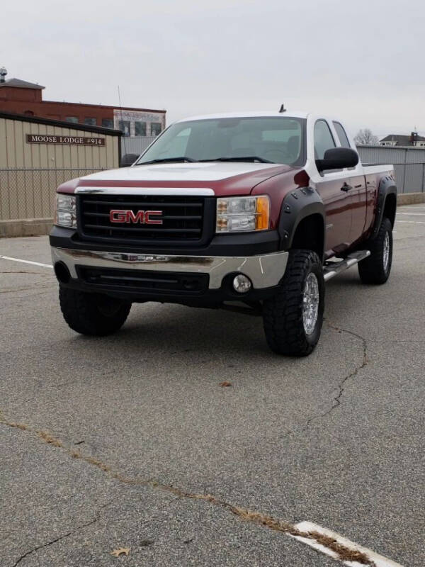 2007 GMC Sierra 1500 for sale at iDrive in New Bedford MA