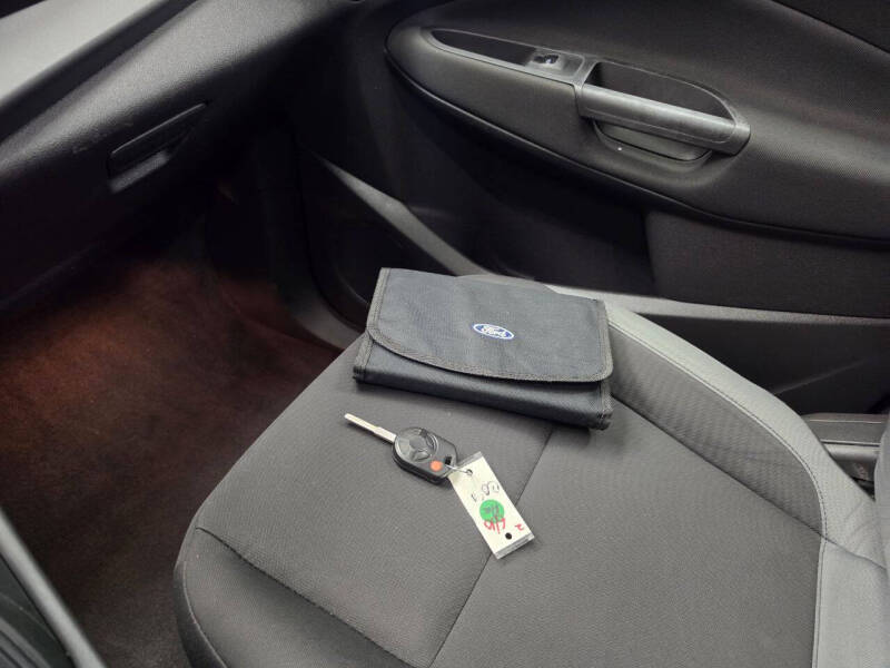 2013 Ford Escape S