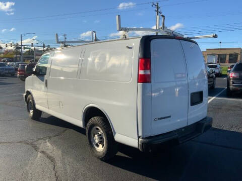 2017 Chevrolet Express 2500