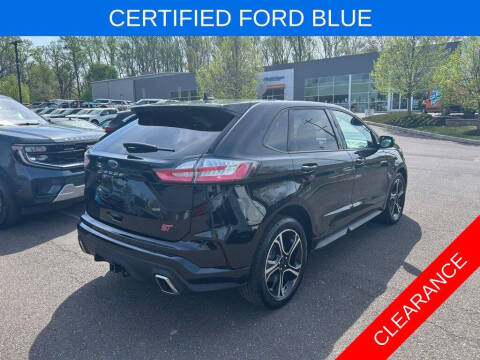 2022 Ford Edge ST