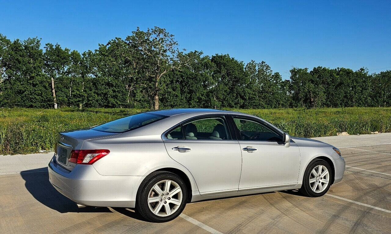 2007 Lexus ES 350 for sale at CAR MARKET AUTO GROUP in Sugar Land, TX