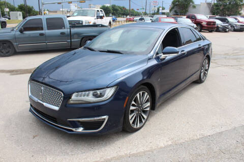 2017 Lincoln MKZ for sale at IMD Motors Inc in Garland TX