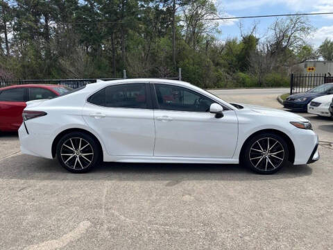 2021 Toyota Camry SE