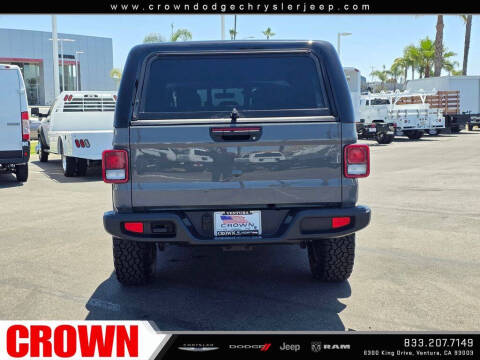 2023 Jeep Gladiator Overland