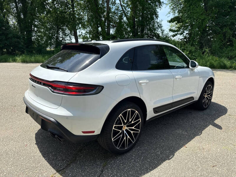 2026 Porsche Macan