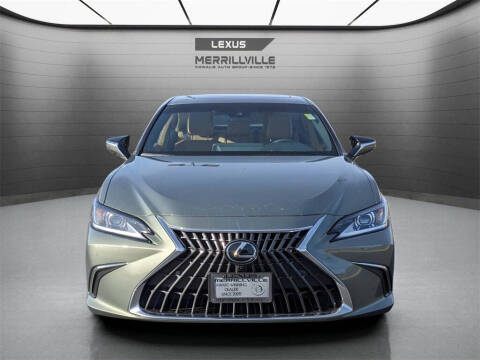 2025 Lexus ES 300h Luxury
