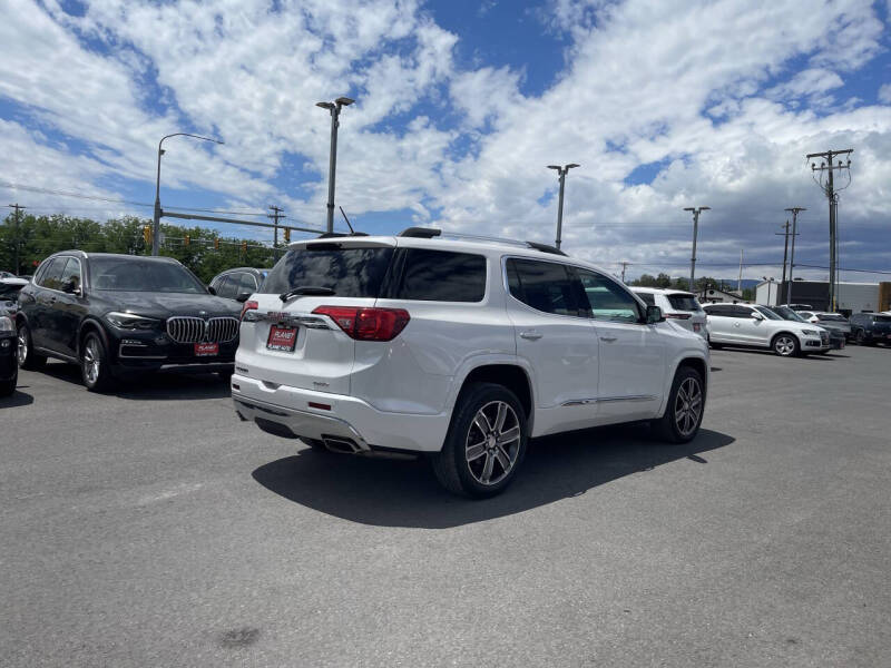 2018 GMC Acadia Denali