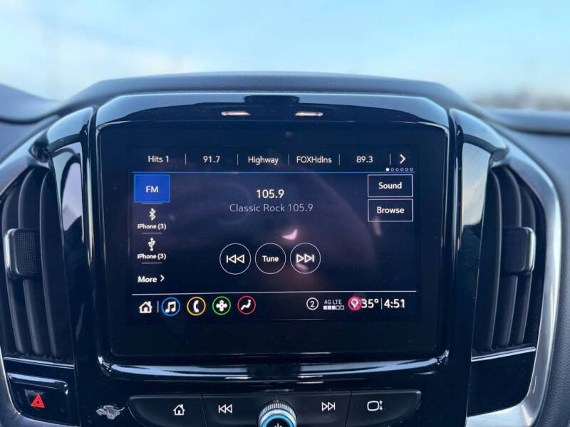 2020 Chevrolet Traverse LT Cloth