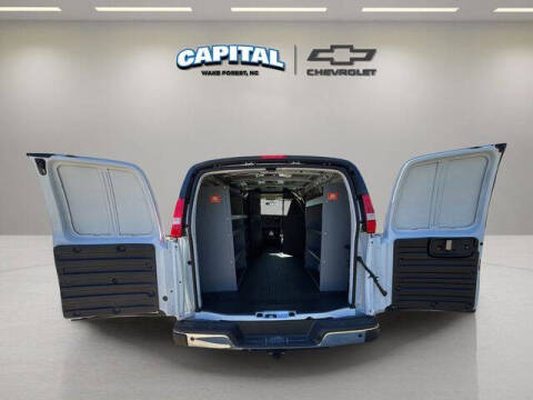 2025 Chevrolet Express 2500