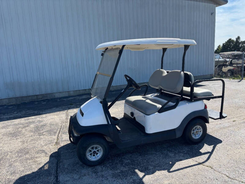 2012 Club Car Precedent