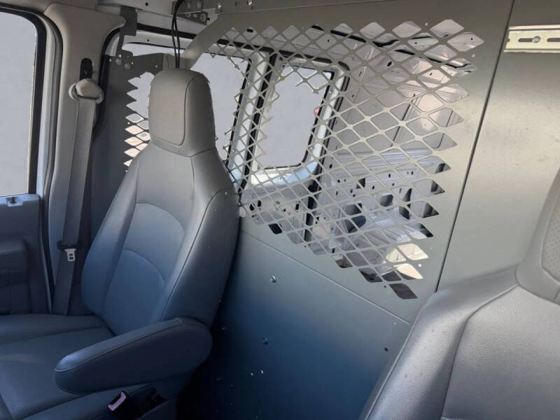 2013 Ford E-Series E-250