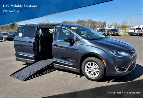2020 Chrysler Pacifica for sale at New Mobility Solutions in Jackson MI