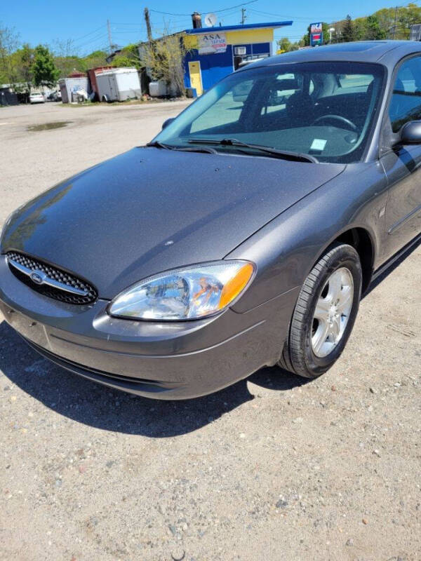 2002 Ford Taurus SEL Deluxe