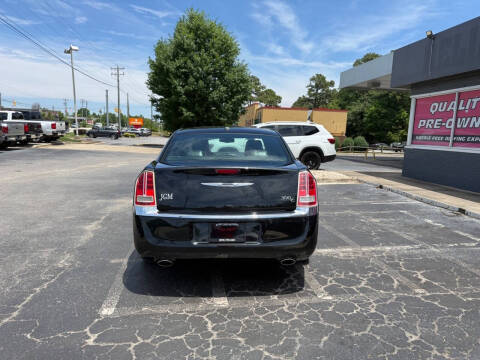 2011 Chrysler 300 C