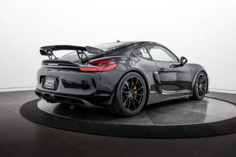 2016 Porsche Cayman GT4