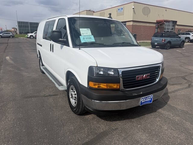 2021 GMC Savana 2500