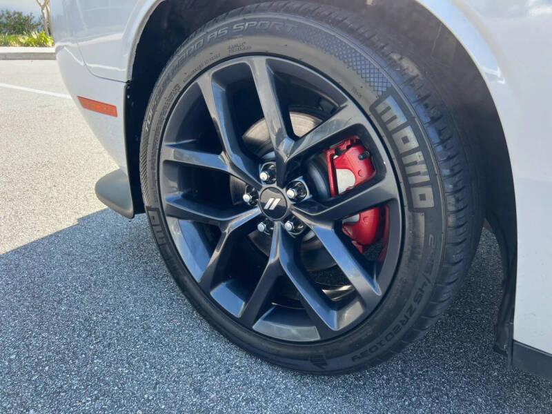 2020 Dodge Challenger