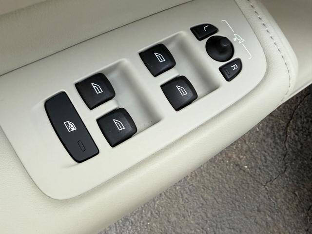 2023 Volvo XC60 B5 Core