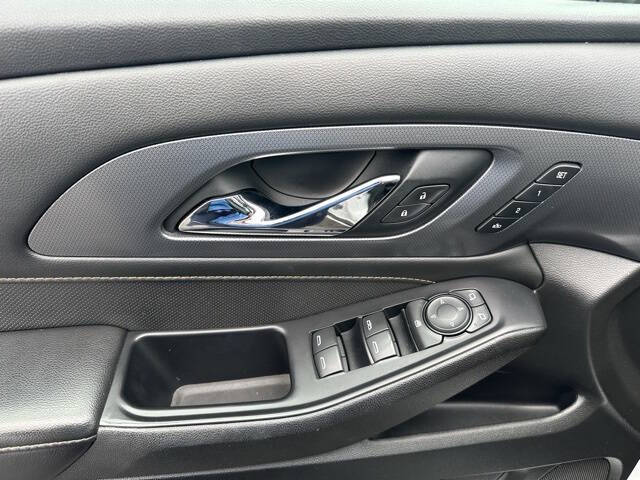 2021 Chevrolet Traverse Premier