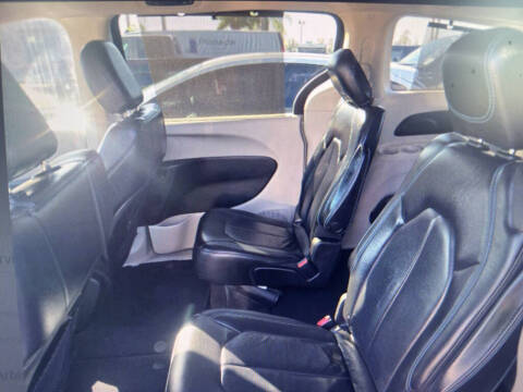 2021 Chrysler Pacifica Touring L