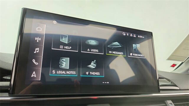 2024 Audi A4 quattro Premium Plus 40 TFSI