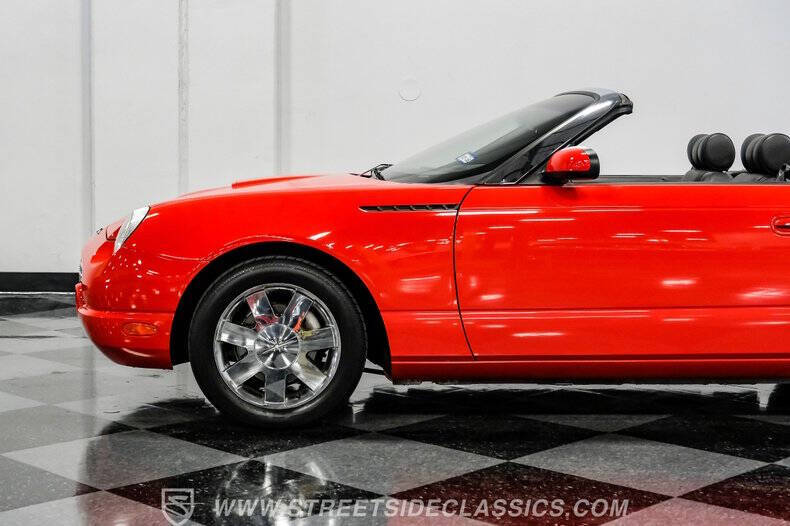 2002 Ford Thunderbird Deluxe