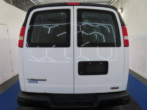 2021 Chevrolet Express 2500