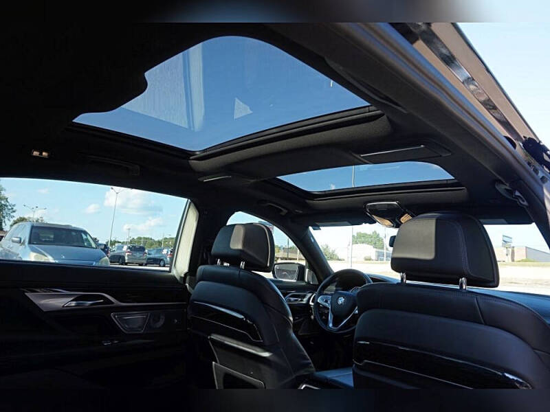 2017 BMW 7 Series 750i