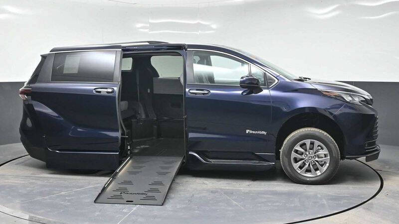 2025 Toyota Sienna