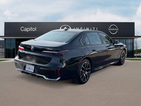 2024 BMW 7 Series 740i