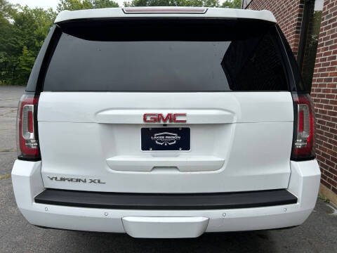 2020 GMC Yukon XL SLT