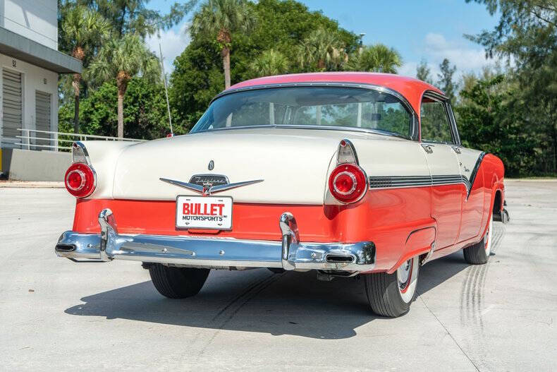 1956 Ford Fairlane
