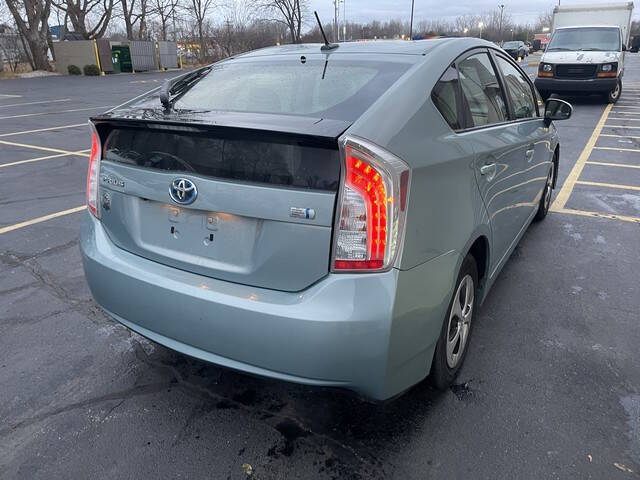 2014 Toyota Prius Five