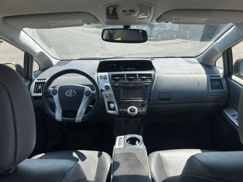 2014 Toyota Prius v