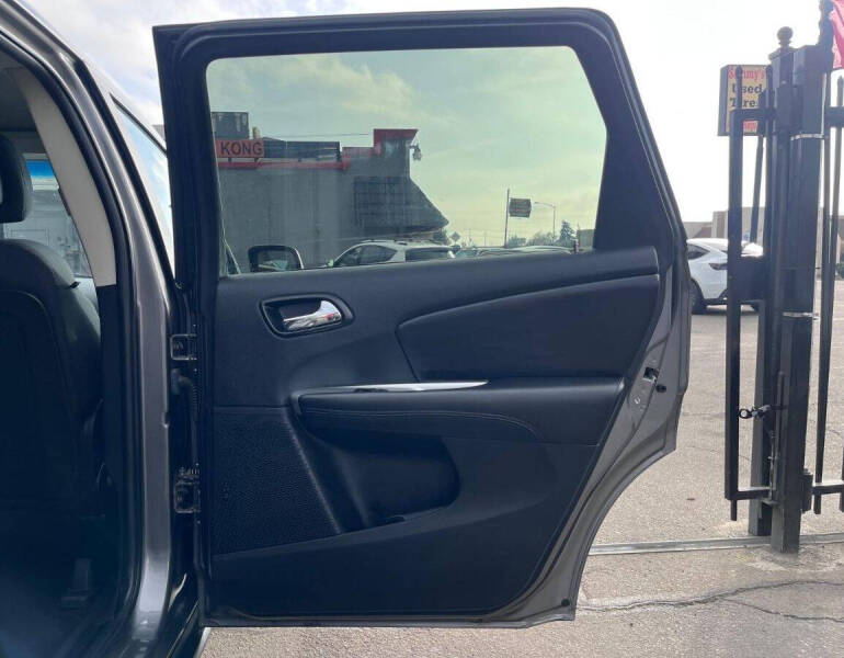 2012 Dodge Journey SXT