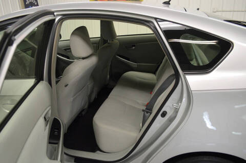 2015 Toyota Prius Two