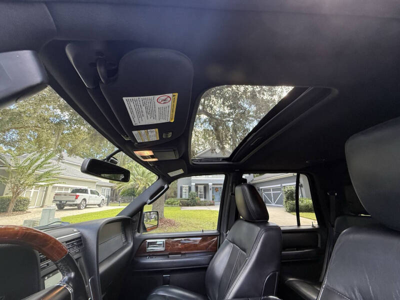 2017 Lincoln Navigator Select