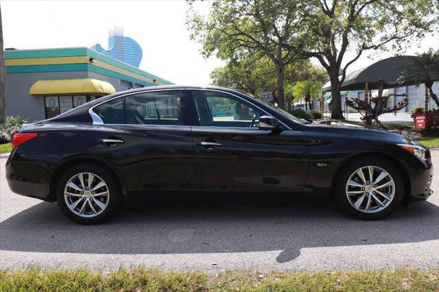 2016 Infiniti Q50 Sedan - $12,997
