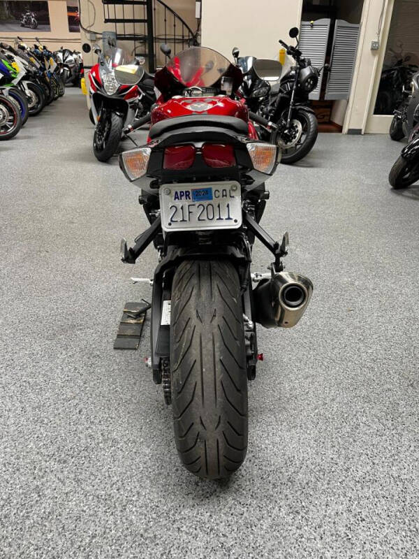 2014 Suzuki GSX-R750