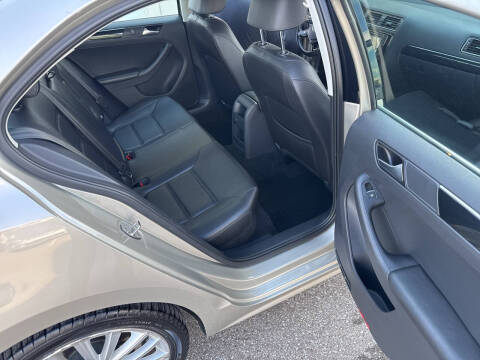 2016 Volkswagen Jetta 1.8T SEL Premium