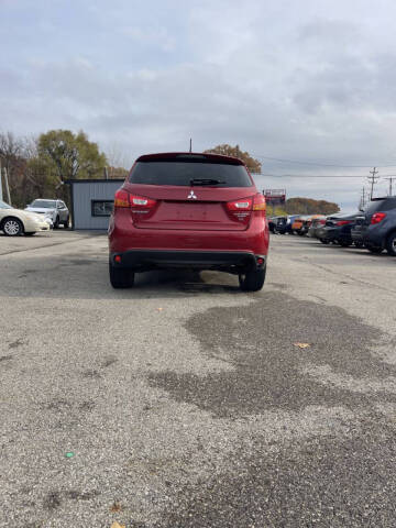 2015 Mitsubishi Outlander Sport 2.4 ES