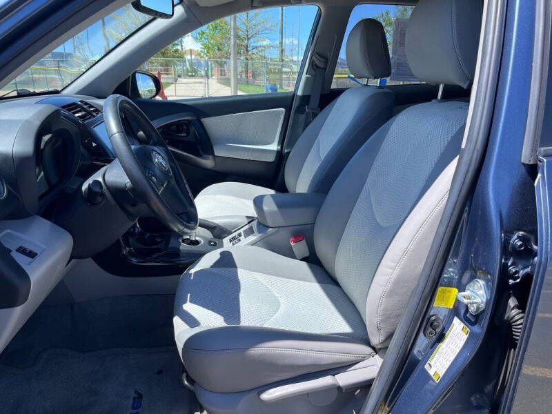 2014 Toyota RAV4 EV