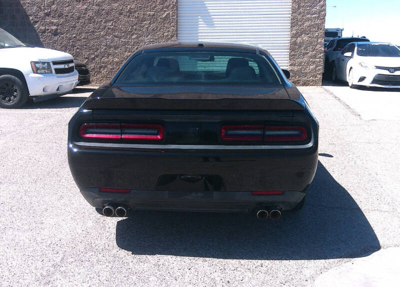 2015 Dodge Challenger SXT