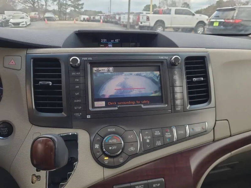 2012 Toyota Sienna Limited 7-Passenger