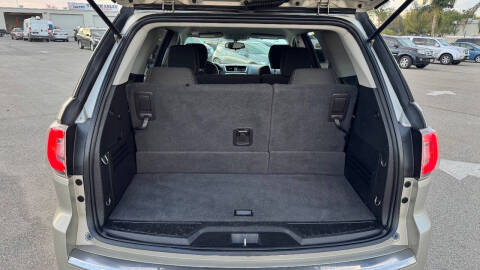 2015 GMC Acadia SLE-1