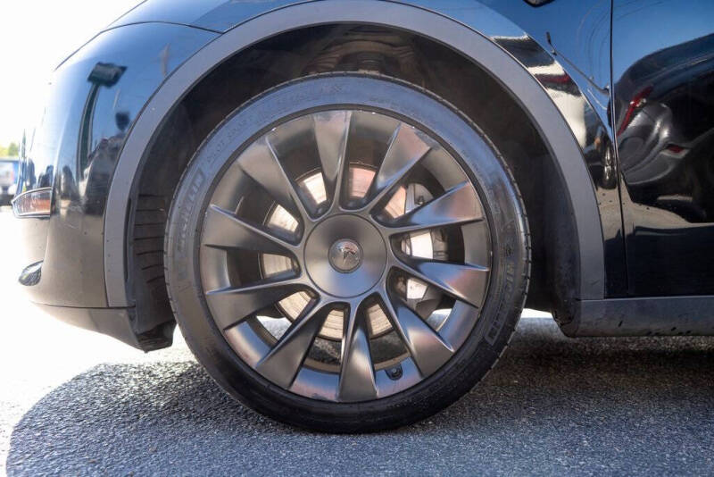 2020 Tesla Model Y Long Range