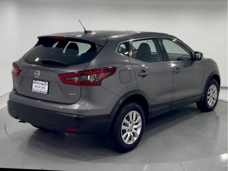 2020 Nissan Rogue Sport S